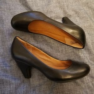 Clarks indigo 9.5 retro vintage 1940s black pumps
